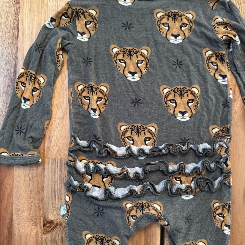 Posh‎ Peanut Cheetah Print Ruffle Romper Bamboo Viscose Gray 3-6 Months - Picture 5 of 5